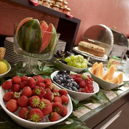 Hotel Montini Linate Airport Peschiera Borromeo Ngoại thất bức ảnh