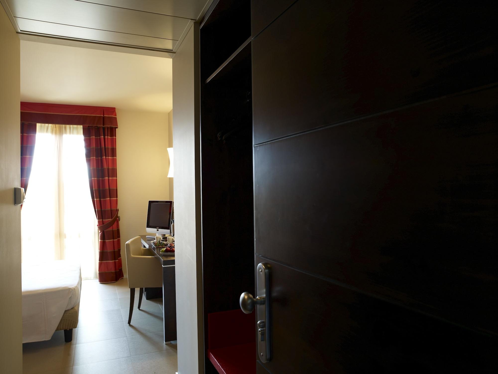 Hotel Montini Linate Airport Peschiera Borromeo Ngoại thất bức ảnh